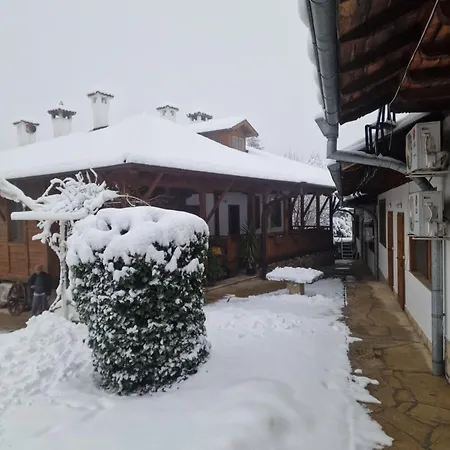 престиж Casa de hóspedes Arbanasi